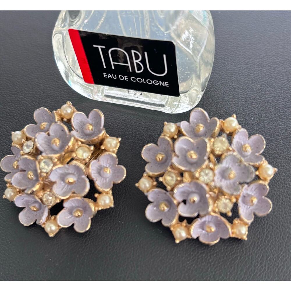 VINTAGE Forget Me Not Rhinestone & Pearl Gold Tone Clip On Earrings